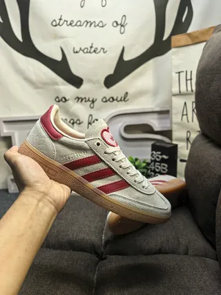 Adidas Samba OG Sneakers Lifestyle Off-White et Rouge 5