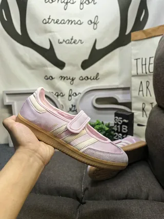 Adidas Samba OG 粉色奶油生活方式运动鞋 5