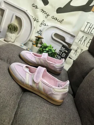 Adidas Samba OG 粉色奶油生活方式运动鞋 7