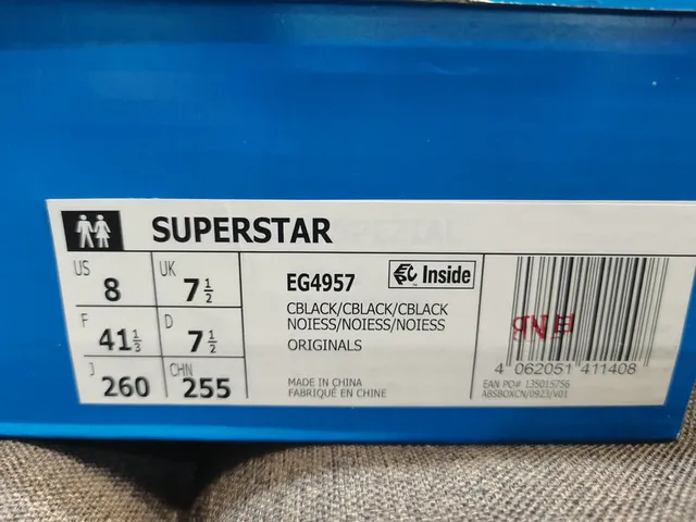 Adidas Superstar Monochrome Noir Lifestyle Sneakers 2