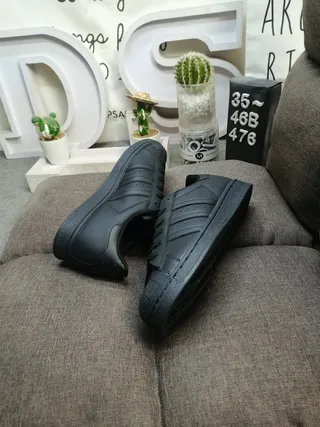 Adidas Superstar Monochrome Noir Lifestyle Sneakers 6