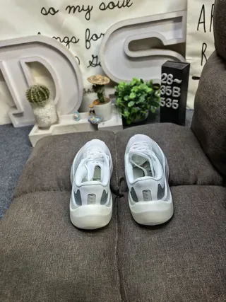 Adidas Blanco Gris Media Suela Esculpida Malla-Sintético Híbrido Superior Sneakers Estilo de Vida 18