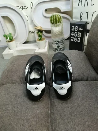 Adidas White Silver Low-Top Leather Upper Lifestyle Sneakers 18