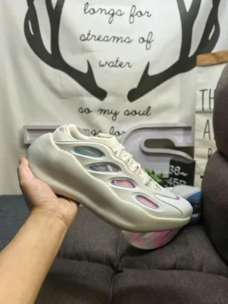 Adidas Yeezy 450 বেইজ গোলাপি খোদাই করা একক তলা অসমমিত পাশের জানালা কাটআউট লাইফস্টাইল স্নিকার্স 5