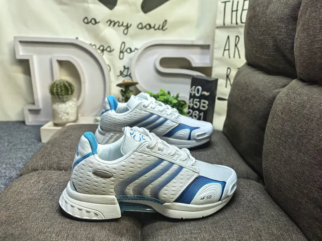 Adidas पीला नीला छिद्रित मेश ऊपरी तीन पट्टियाँ सिंथेटिक ओवरले रनिंग जूते 11