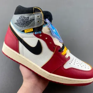 Tênis de basquete Air Jordan 1 High vermelho branco preto creme