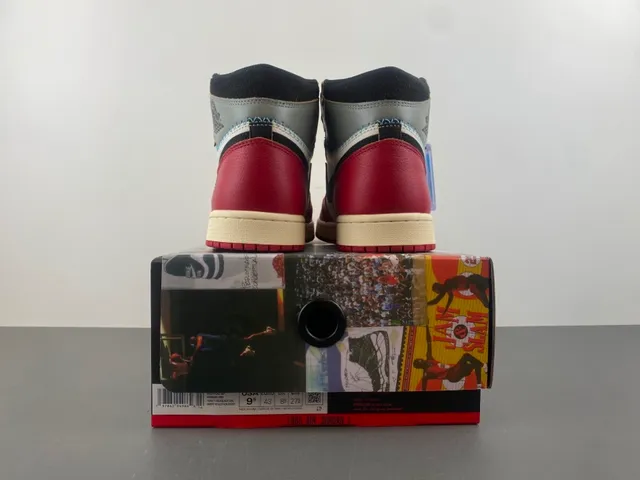 Zapatillas de baloncesto Air Jordan 1 High rojo blanco negro crema 17