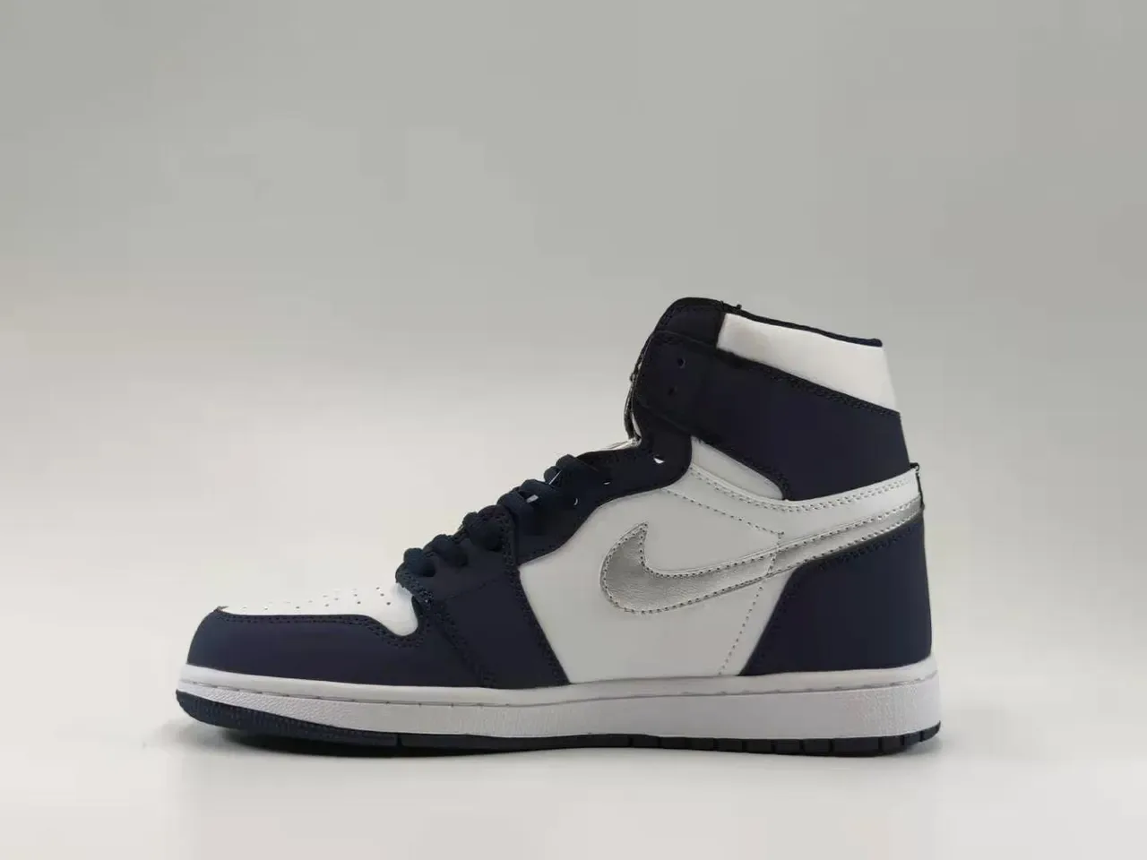 Air Jordan 1 High White Navy Basketball Shoes 3