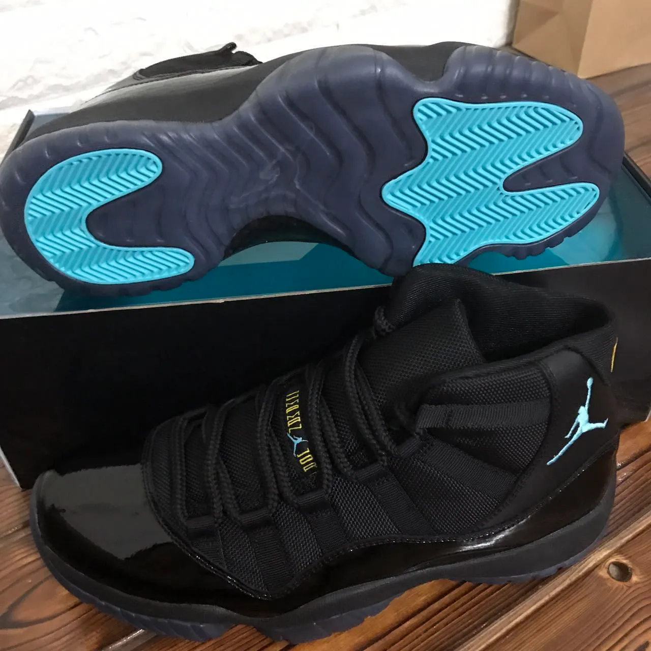 Air Jordan 11 Noir Bleu Clair Jumpman Chaussures de Basket 7
