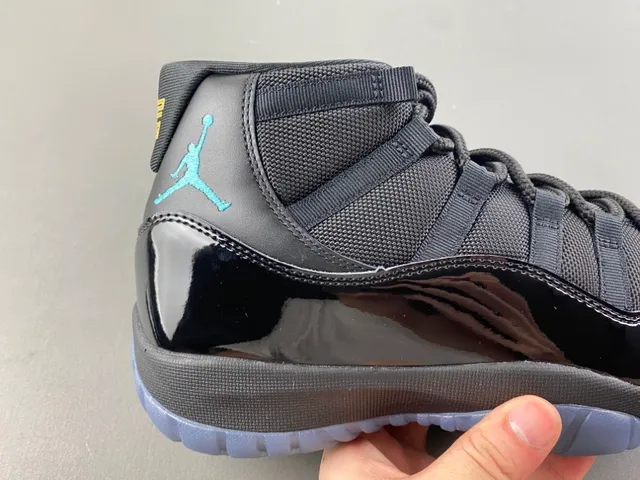 Air Jordan 11 काले पेटेंट लेदर आइस ब्लू बास्केटबॉल जूते 3