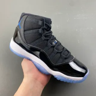 Tênis de basquete Air Jordan 11 preto branco azul gelo