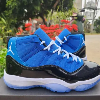 Air Jordan 11 रॉयल ब्लू ब्लैक पेटेंट लेदर बास्केटबॉल जूते