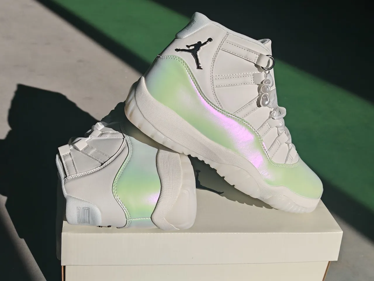 Air Jordan 11 White Iridescent Gradient Basketball Shoes 5