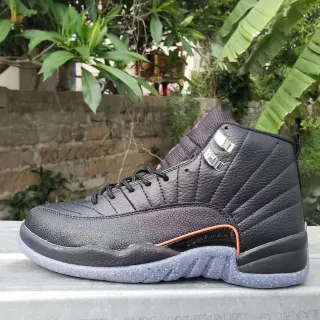 Air Jordan 12 Preto Laranja Sola Speckled Tênis de Basquete