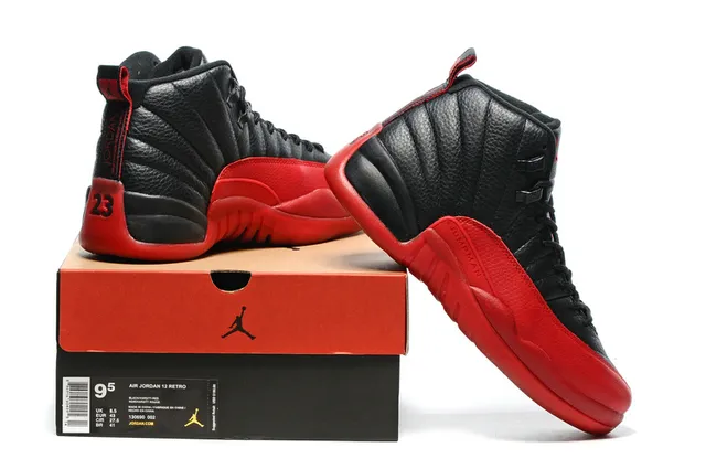 Tênis de basquete Air Jordan 12 preto e vermelho 6