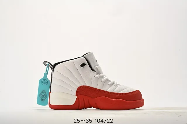 Chaussures de basketball pour enfants Air Jordan 12 noir et jaune 7