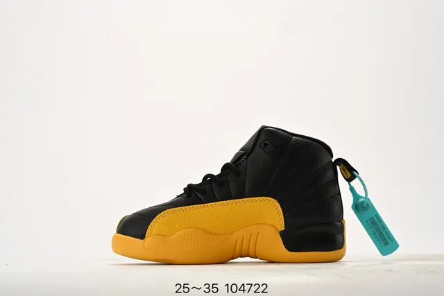 Chaussures de basketball pour enfants Air Jordan 12 noir et jaune 8