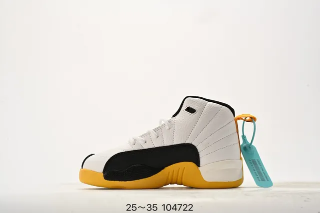 Chaussures de basketball pour enfants Air Jordan 12 noir et jaune 17