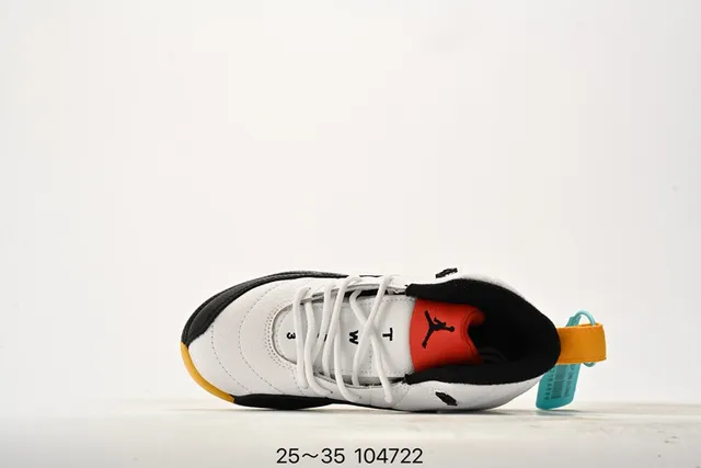 Chaussures de basketball pour enfants Air Jordan 12 noir et jaune 19