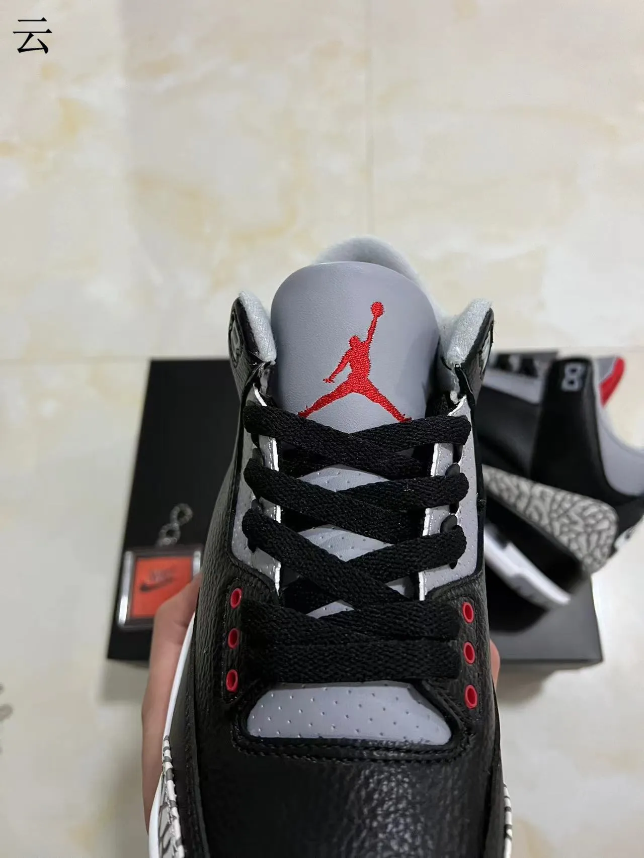 Air Jordan 3 Black Elephant 篮球鞋 4