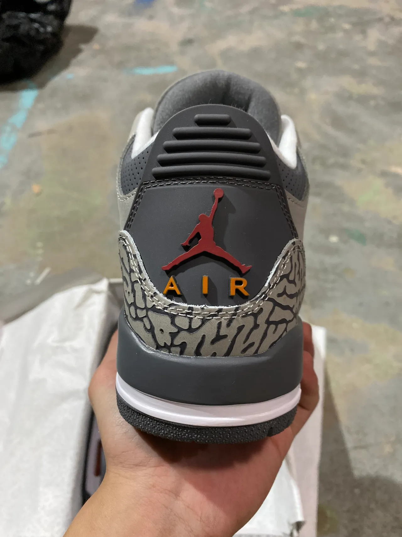 Tênis de basquete Air Jordan 3 Gray Elephant 6