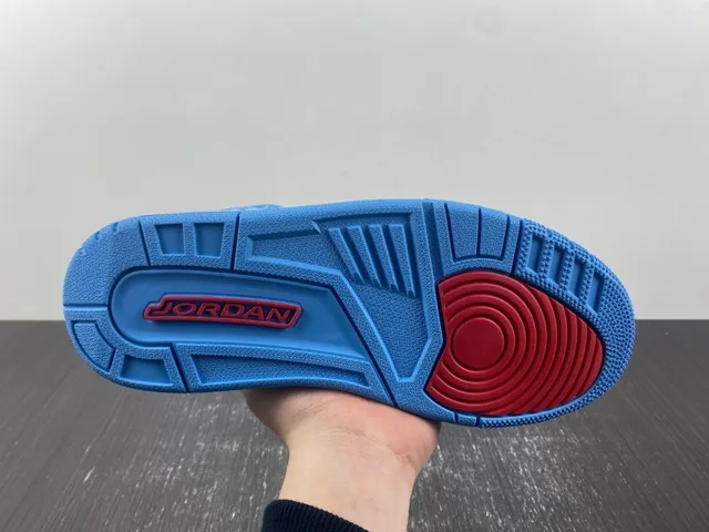 Air Jordan 3 Tênis de Basquete com estampado de elefante em azul claro 7