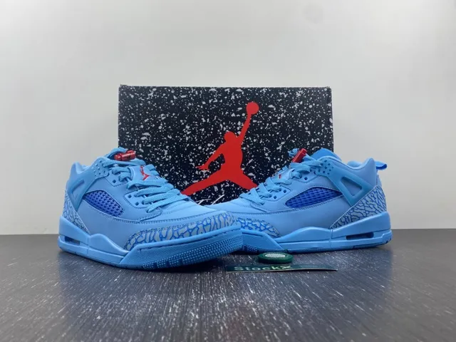 Air Jordan 3 Tênis de Basquete com estampado de elefante em azul claro 13