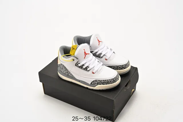 Zapatillas de baloncesto Air Jordan 3 Off-White gris con estampado de elefante 12