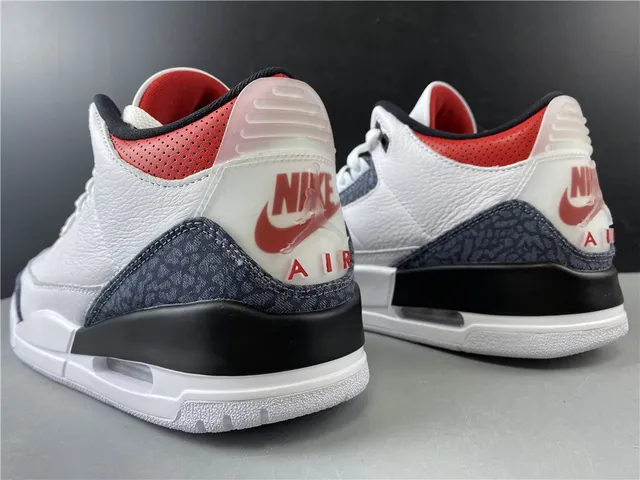 Air Jordan 3 白深灰红篮球鞋 4