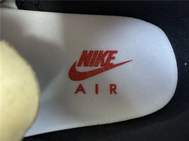 Air Jordan 3 白深灰红篮球鞋 13
