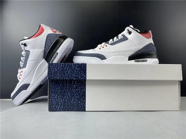 Air Jordan 3 白深灰红篮球鞋 18