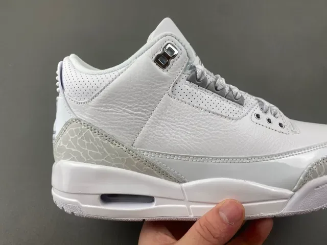 Air Jordan 3 白色象纹篮球鞋 3