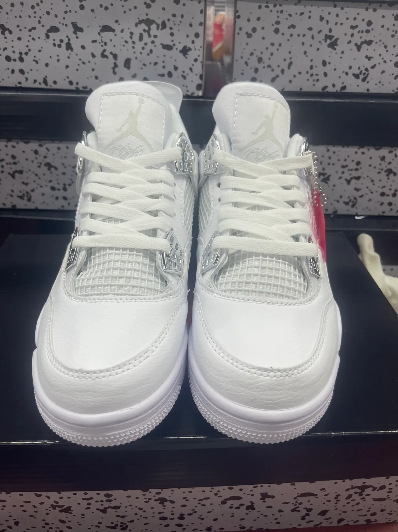 Air Jordan 4 সব সাদা মেটালিক লেস লক বাস্কেটবল জুতা 2