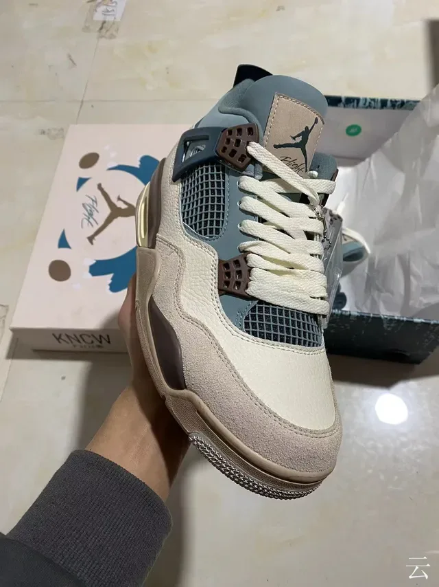 Air Jordan 4 Beige Blue Brown Zapatos de baloncesto 2
