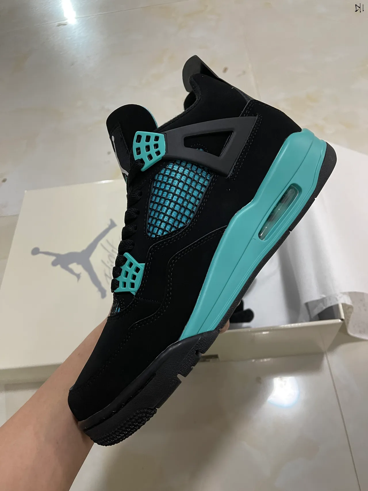 Tênis de basquete Air Jordan 4 preto turquesa 4