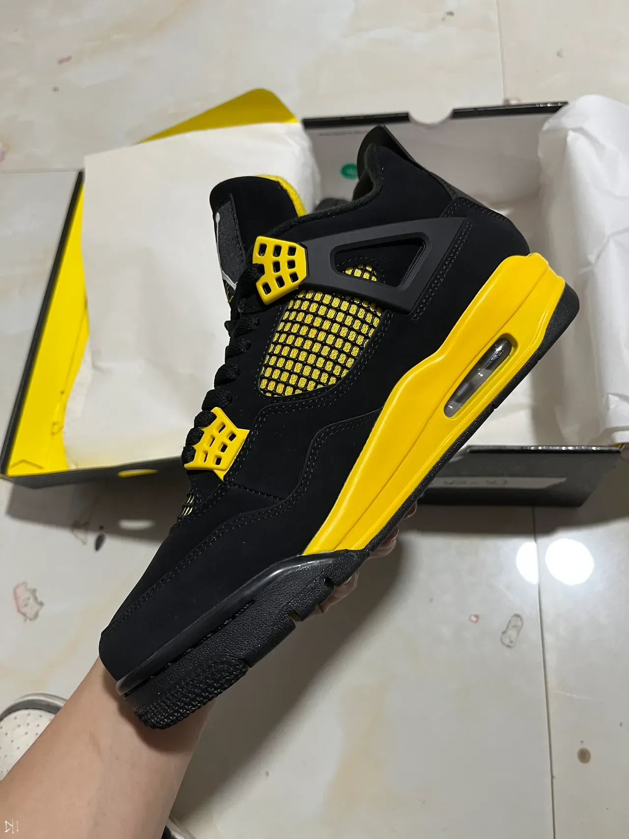 Air Jordan 4 Tênis de Basquete Preto Amarelo 4