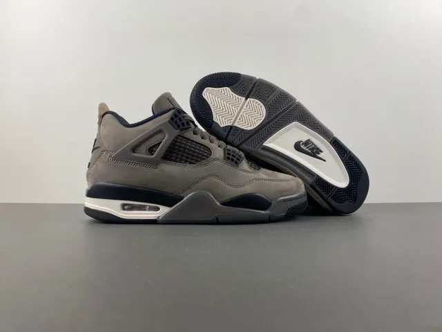 Zapatillas de baloncesto Air Jordan 4 de ante gris 12