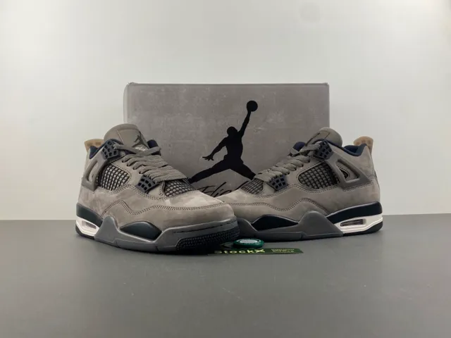 Zapatillas de baloncesto Air Jordan 4 de ante gris 13