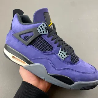 Tênis de basquete Air Jordan 4 em camurça roxa