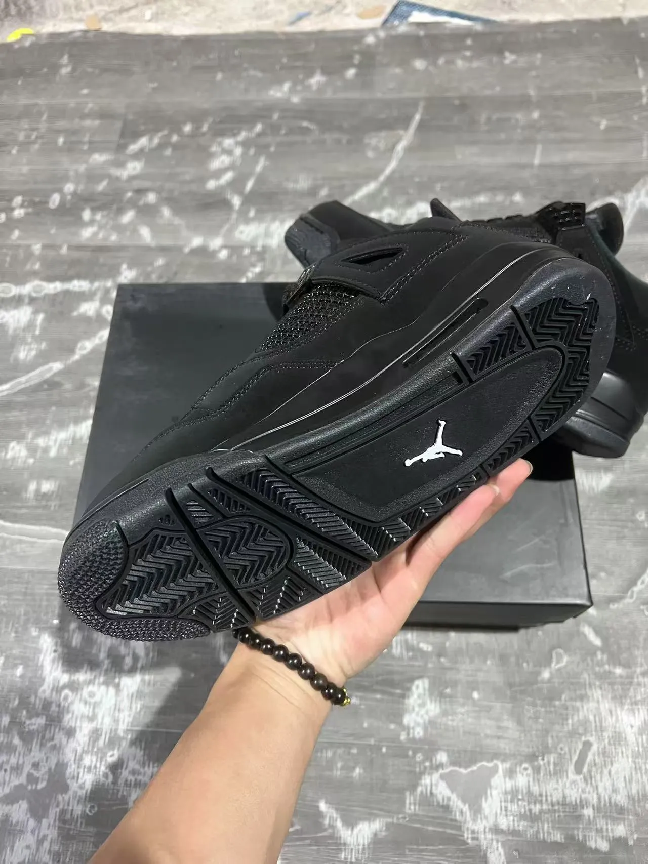 Air Jordan 4 Retro একরঙা কালো বাস্কেটবল জুতো 6