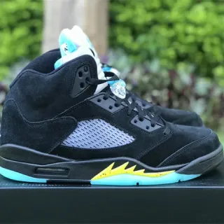 Air Jordan 5 黑水黄篮球鞋