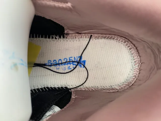 Zapatillas de baloncesto para mujer Air Jordan 5 negro y rosa 8