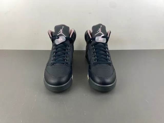 Zapatillas de baloncesto para mujer Air Jordan 5 negro y rosa 11