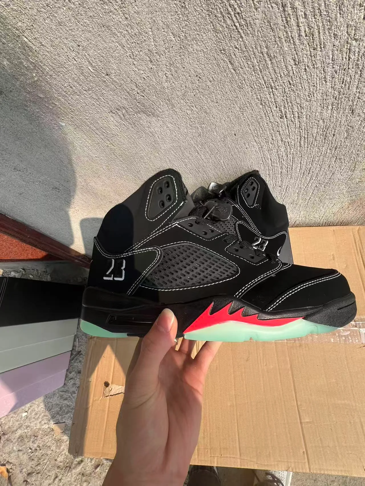 Zapatillas de baloncesto Air Jordan 5 negro rojo llama 7