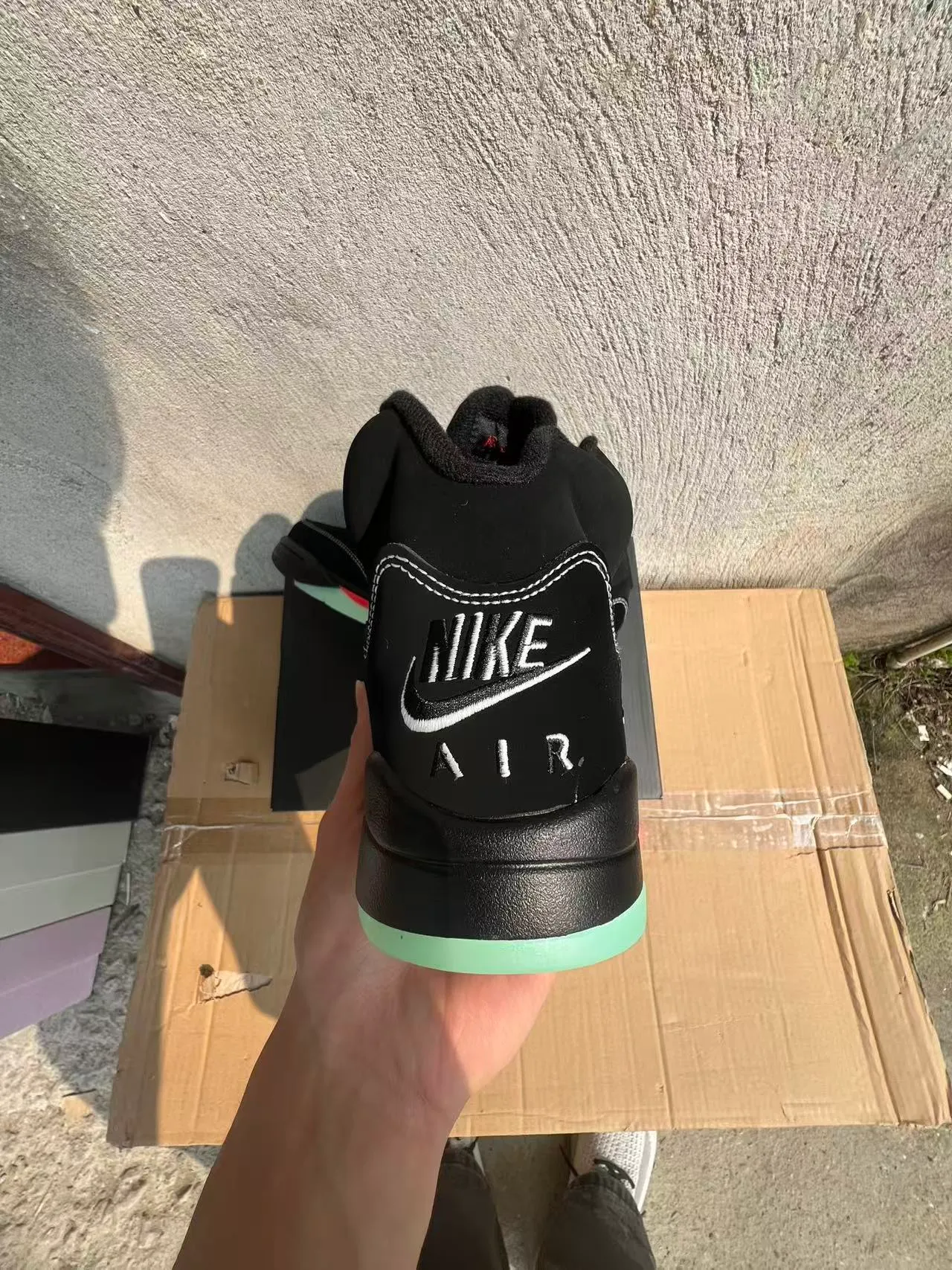 Zapatillas de baloncesto Air Jordan 5 negro rojo llama 8