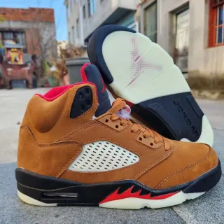 Tênis de basquete Air Jordan 5 marrom-claro, marrom, preto e vermelho