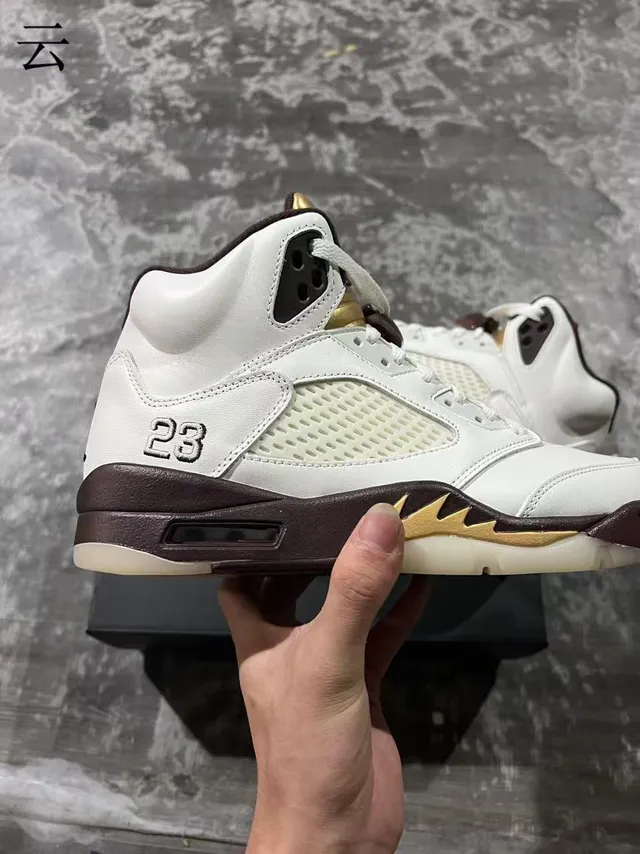 Zapatillas de baloncesto Air Jordan 5 blanco marrón dorado 7