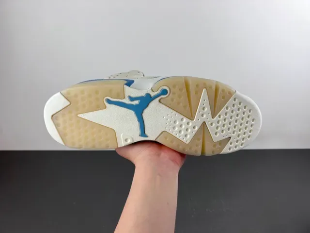 Air Jordan 6 Beige Blue High-Top Leather-Mesh Hybrid Upper Basketball Shoes 9