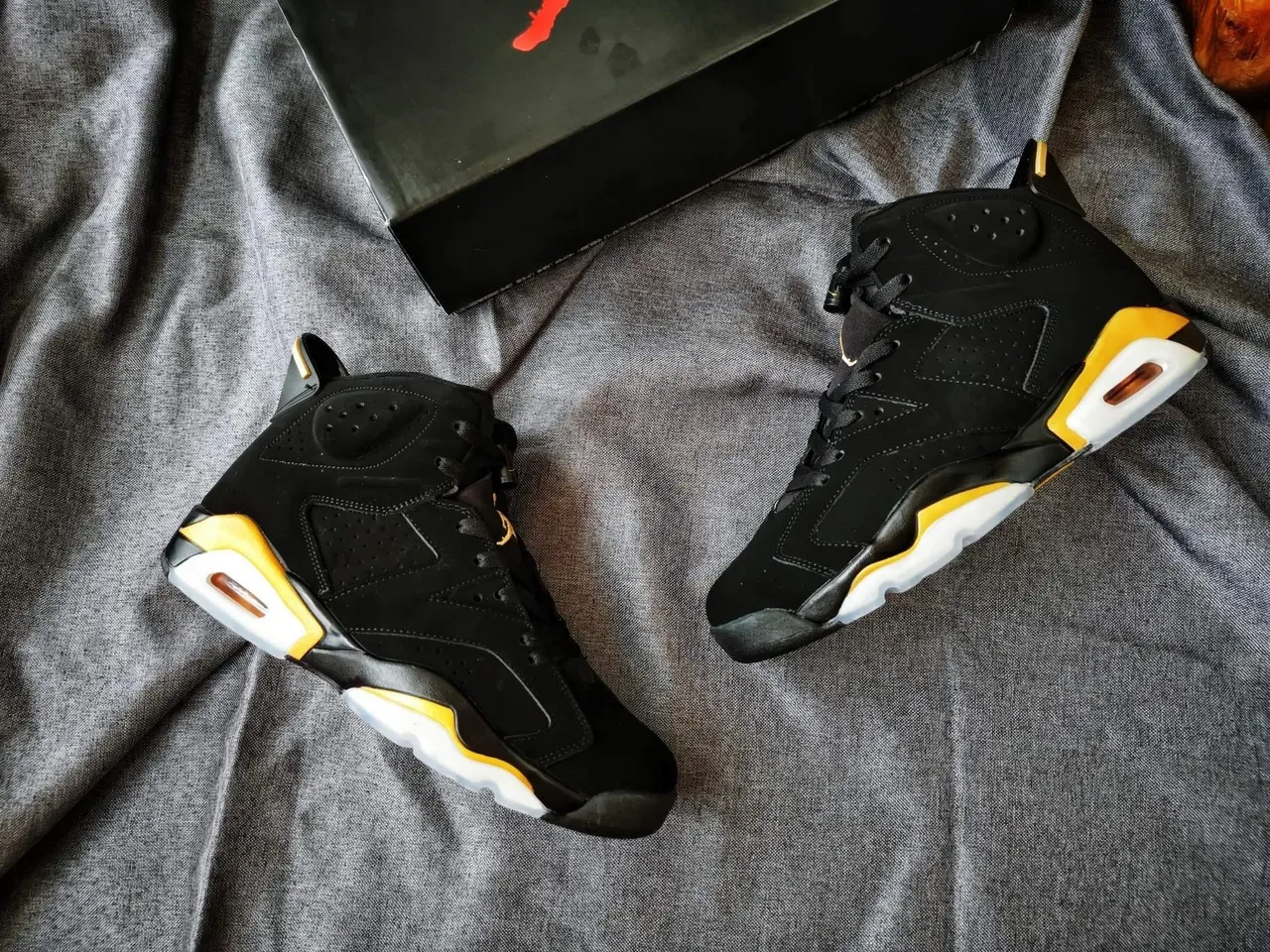 Air Jordan 6 黑金 Visible Air 篮球鞋 3