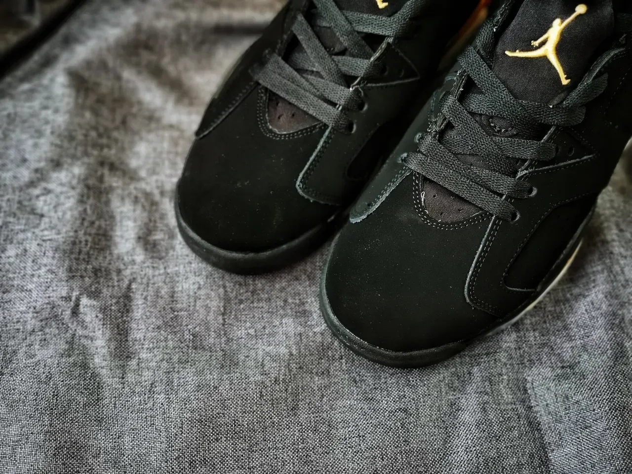 Air Jordan 6 黑金 Visible Air 篮球鞋 4